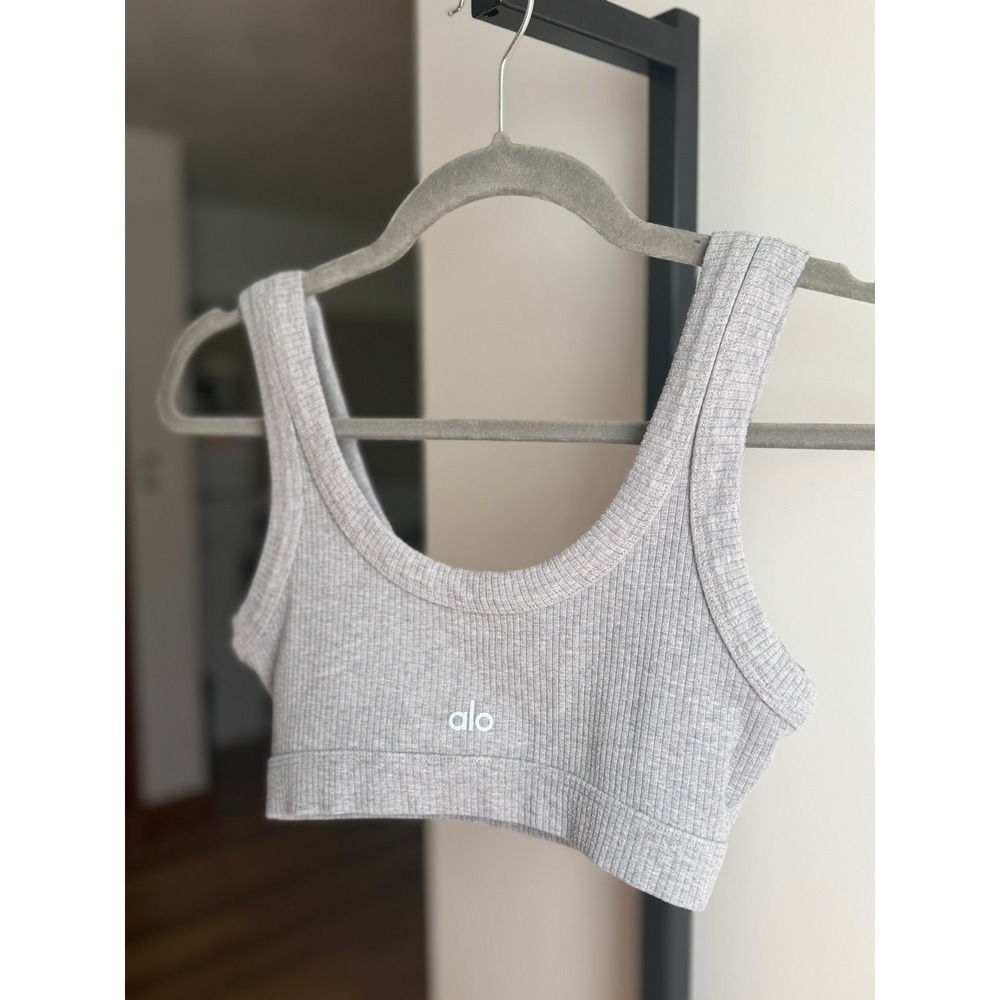 Alo Yoga Wellness Bra – Size XS – Dove Gray